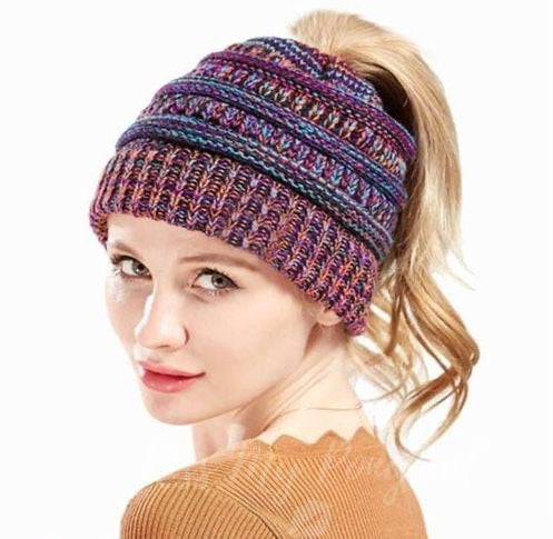 BERRY Ponytail Beanie