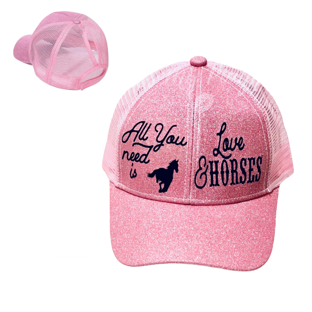 ALL YOU NEED IS LOVE & HORSES ๐ Ponytail Cap light pink